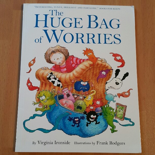 cocuklar-icin-kitap-onerileri-the-huge-bag-of-worries-by-virginia-ironside-4-yas-ve-uzeri