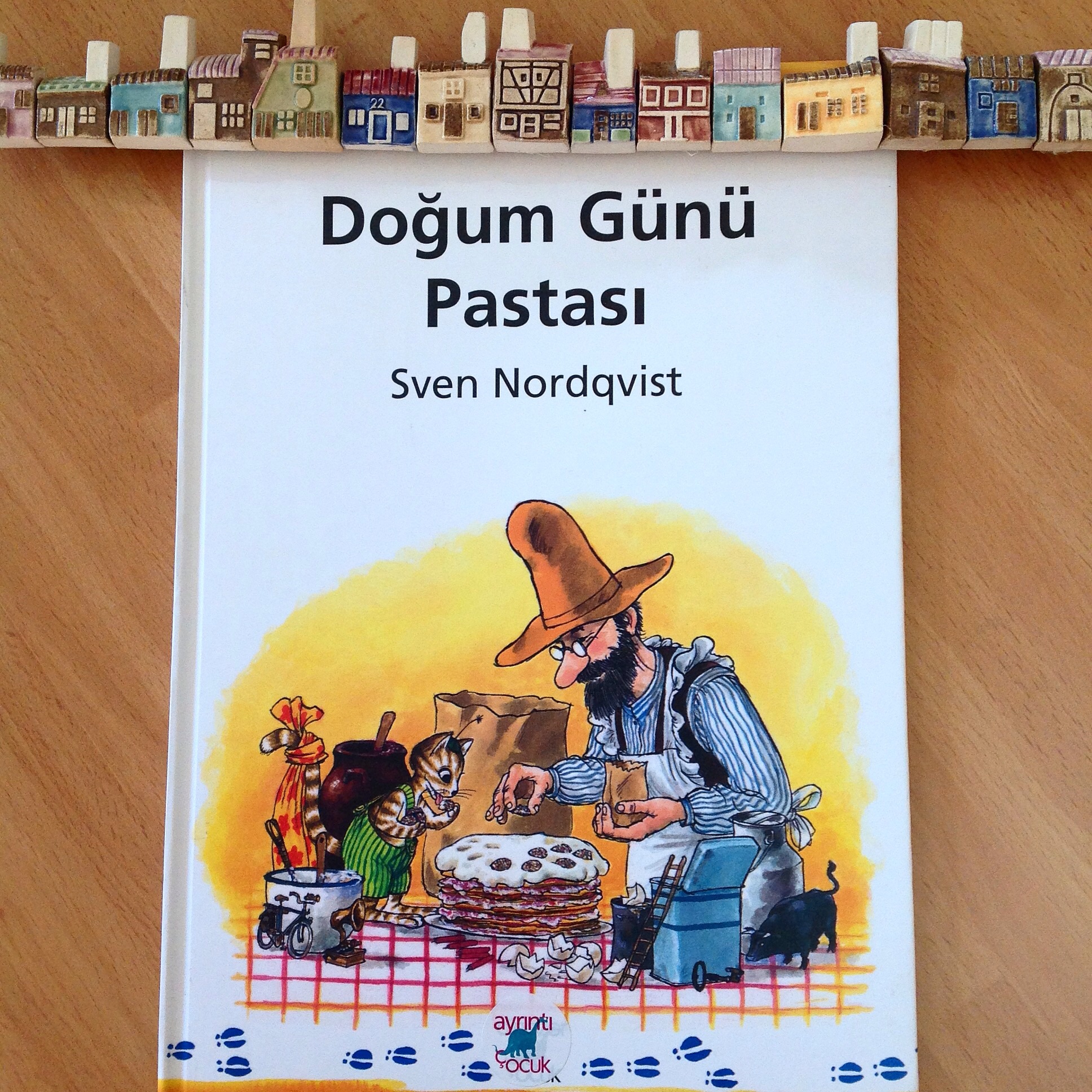 cocuklar-icin-kitap-onerileri-dogum-gunu-pastasi-by-sven-nordqvist-5-yas-ve-uzeri