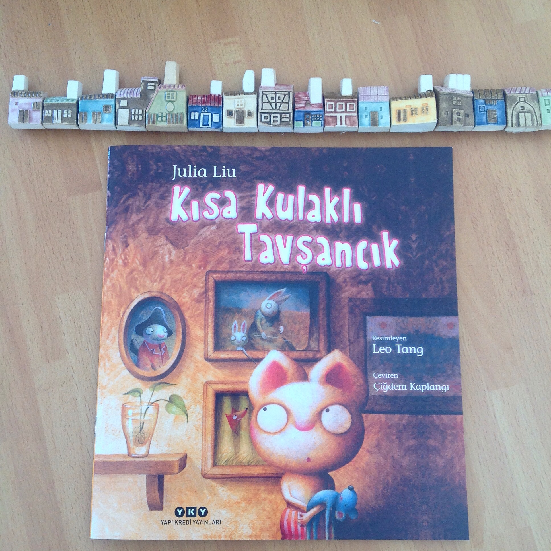 cocuklar-icin-kitap-onerileri-kisa-kulakli-tavsancik-by-julia-liu-3-yas-ve-uzeri