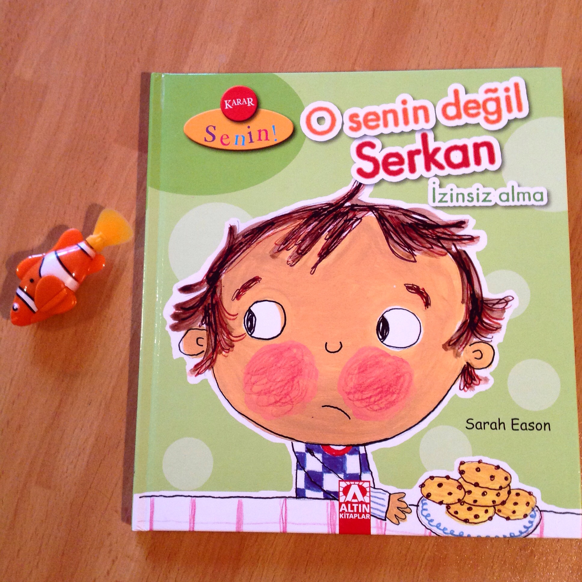 cocuklar-icin-kitap-onerileri-o-senin-degil-serkan-izinsiz-alma-by-sarah-eason-3-yas-ve-uzeri