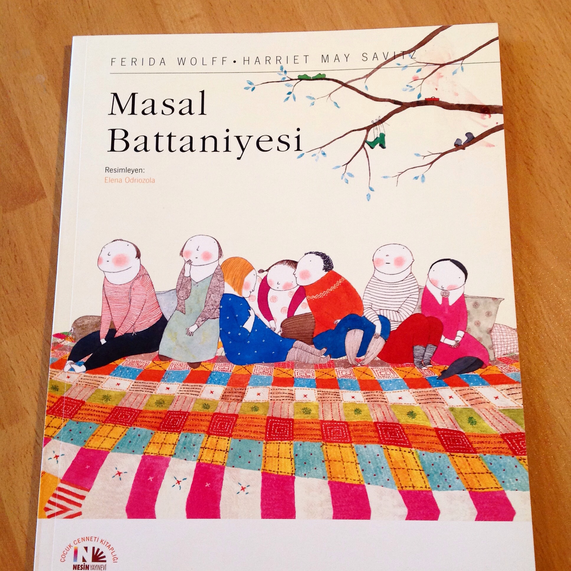 cocuklar-icin-kitap-onerileri-masal-battaniyesi-by-ferida-wolff-4-yas-ve-uzeri