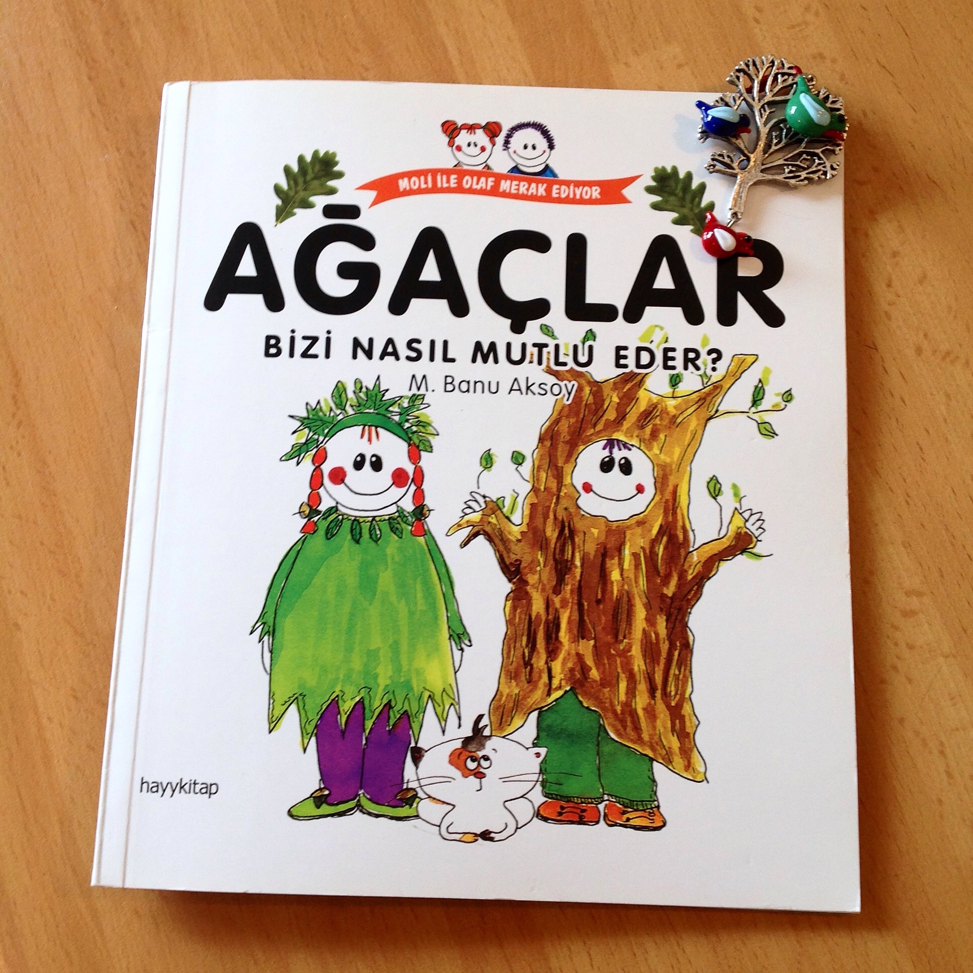 cocuklar-icin-kitap-onerileri-agaclar-bizi-nasil-mutlu-eder-by-m-banu-aksoy-4-yas-ve-uzeri