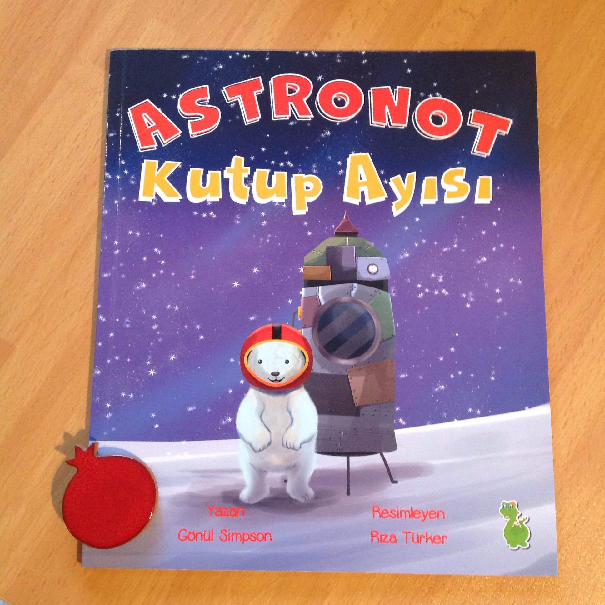 cocuklar-icin-kitap-onerileri-astronot-kutup-ayisi-by-gonul-simpson-3-yas-ve-uzeri